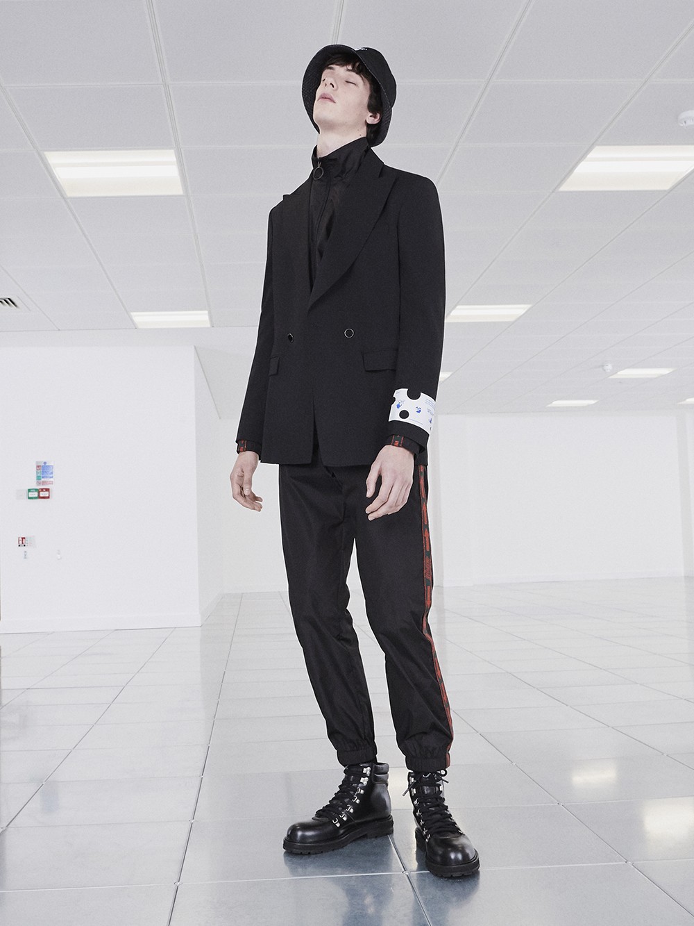 Off-White Pre-Fall 2020 menswear collection Off-White Pre-Fall 2020 menswear collection Vanity Teen 虚荣青年 Lifestyle & new faces magazine