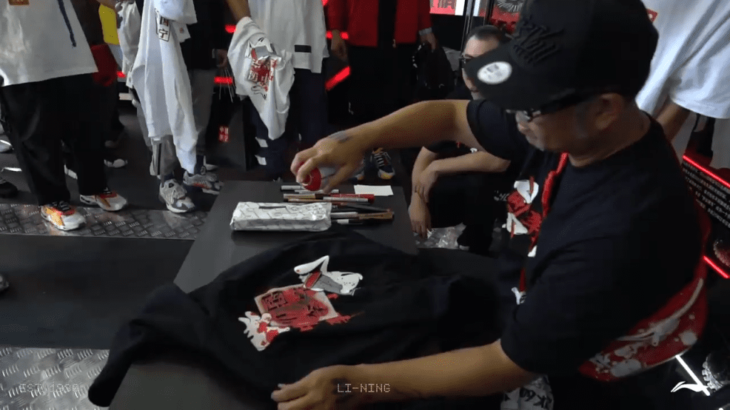 Li-Ning 'Game On' – A Film Bridging 30 Years of Sport and Style Li-Ning 'Game On' – A Film Bridging 30 Years of Sport and Style Vanity Teen 虚荣青年 Lifestyle & new faces magazine