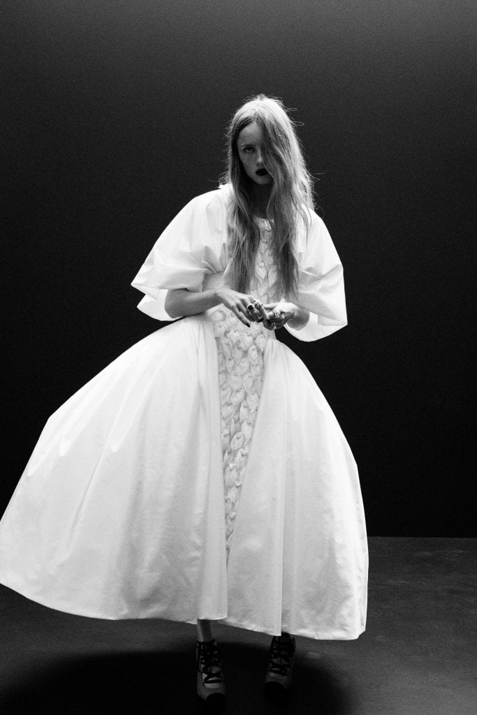 Chanel A/W 2020-21 haute couture collection Chanel A/W 2020-21 haute couture collection Vanity Teen 虚荣青年 Lifestyle & new faces magazine