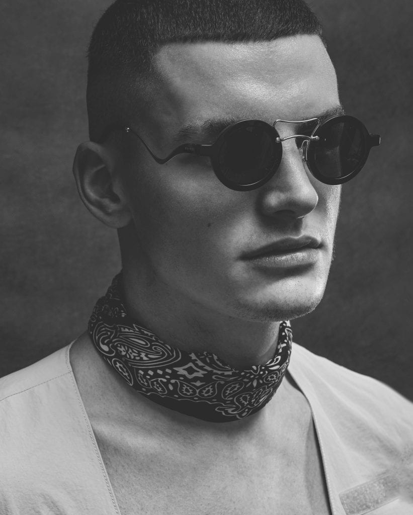 In the FACE of summer by Piotr Porebsky In the FACE of summer by Piotr Porebsky Vanity Teen 虚荣青年 Lifestyle & new faces magazine