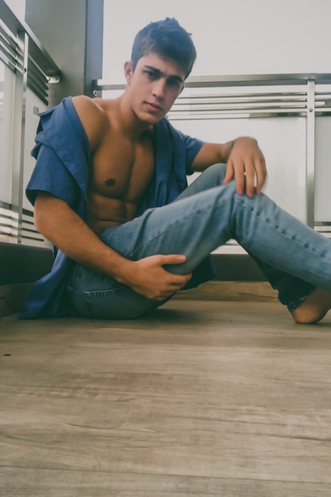 Tobias Pulido by Javier Rivero Tobias Pulido by Javier Rivero Vanity Teen 虚荣青年 Lifestyle & new faces magazine