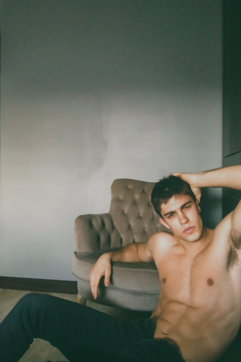 Tobias Pulido by Javier Rivero Tobias Pulido by Javier Rivero Vanity Teen 虚荣青年 Lifestyle & new faces magazine