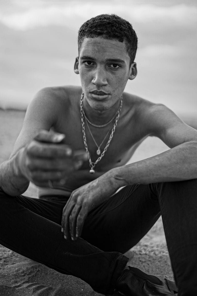Jin Hu By Idriss Boudhakite Vanity Teen 虚荣青年