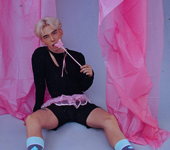 The Lonely Avocado x Vanity Teen Exclusive with Micke Holguin Bello The Lonely Avocado x Vanity Teen Exclusive with Micke Holguin Bello Vanity Teen 虚荣青年 Lifestyle & new faces magazine