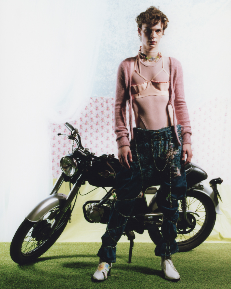 Neith Nyer SS21 Neith Nyer SS21 Vanity Teen 虚荣青年 Lifestyle & new faces magazine