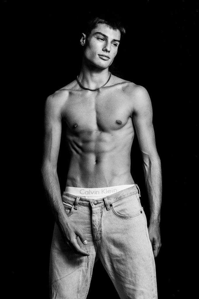 Aaron Pellegrino by Nicolás Dolotowicz Vanity Teen 虚荣青年 Lifestyle & new faces magazine Aaron Pellegrino by Nicolás Dolotowicz Aaron Pellegrino by Nicolás Dolotowicz Vanity Teen 虚荣青年 Lifestyle & new faces magazine