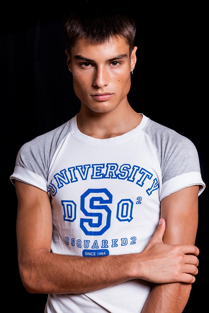 Aaron Pellegrino by Nicolás Dolotowicz Vanity Teen 虚荣青年 Lifestyle & new faces magazine Aaron Pellegrino by Nicolás Dolotowicz Aaron Pellegrino by Nicolás Dolotowicz Vanity Teen 虚荣青年 Lifestyle & new faces magazine