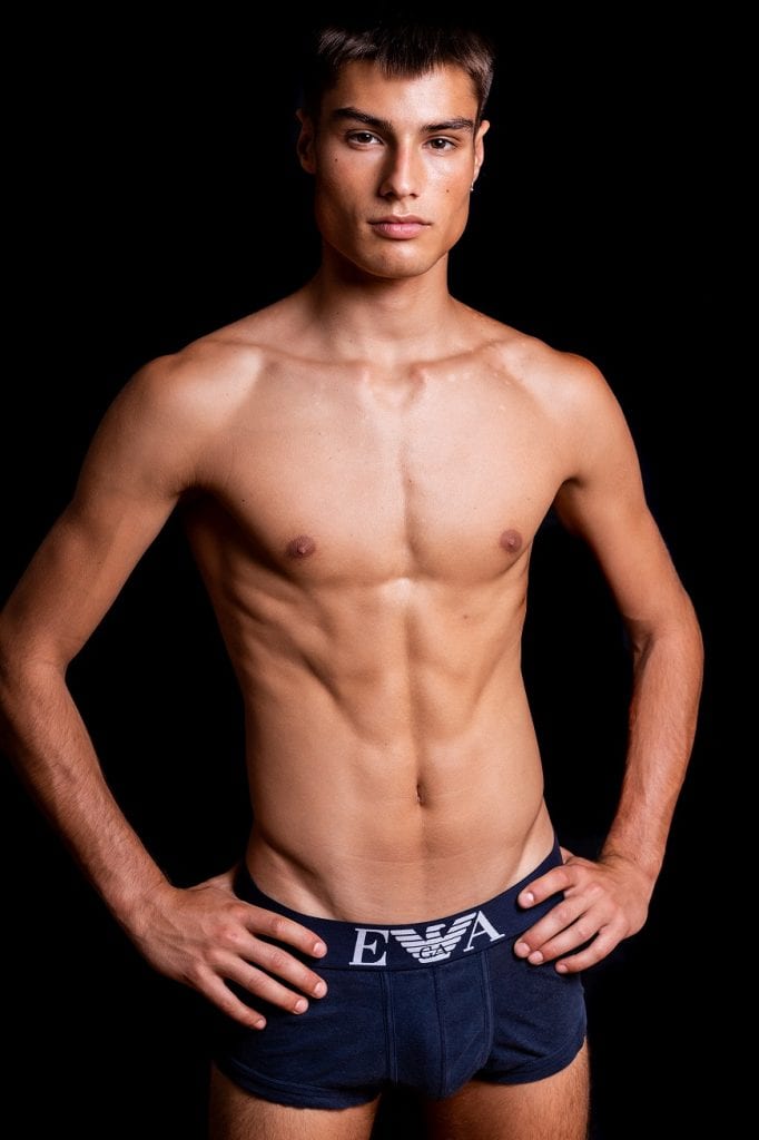 Aaron Pellegrino by Nicolás Dolotowicz Vanity Teen 虚荣青年 Lifestyle & new faces magazine Aaron Pellegrino by Nicolás Dolotowicz Aaron Pellegrino by Nicolás Dolotowicz Vanity Teen 虚荣青年 Lifestyle & new faces magazine