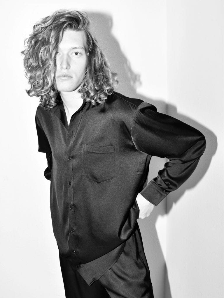 ELEVEN TEN STUDIO – AMITY: LOUNGEWEAR SOLUTIONS ELEVEN TEN STUDIO – AMITY: LOUNGEWEAR SOLUTIONS Vanity Teen 虚荣青年