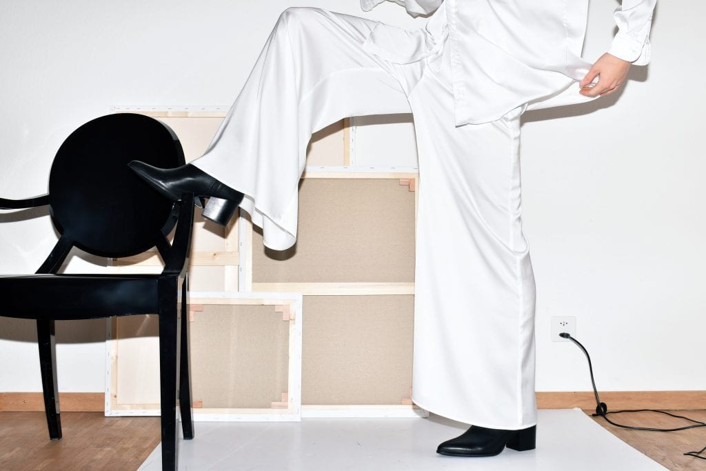 ELEVEN TEN STUDIO – AMITY: LOUNGEWEAR SOLUTIONS ELEVEN TEN STUDIO – AMITY: LOUNGEWEAR SOLUTIONS Vanity Teen 虚荣青年
