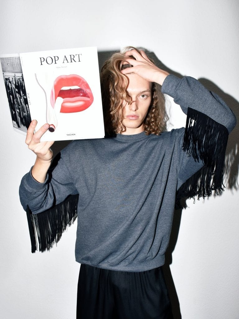 ELEVEN TEN STUDIO – AMITY: LOUNGEWEAR SOLUTIONS ELEVEN TEN STUDIO – AMITY: LOUNGEWEAR SOLUTIONS Vanity Teen 虚荣青年
