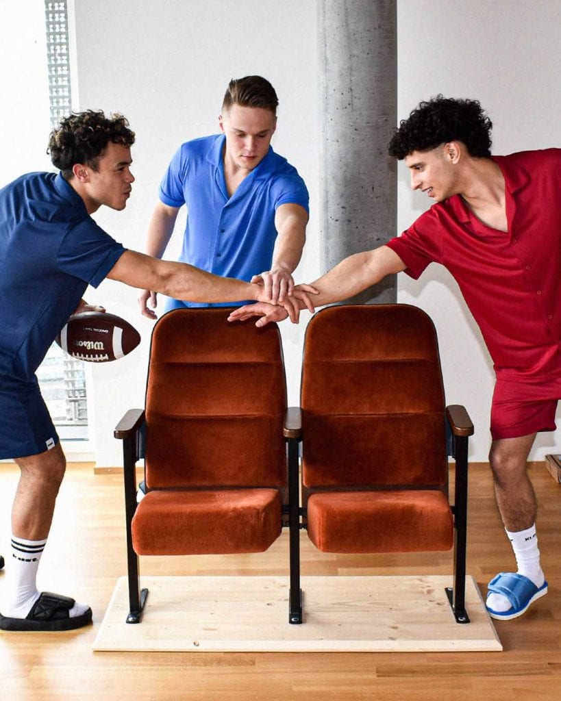 kust. Spring/Summer 2021 Lounge Suits kust. Spring/Summer 2021 Lounge Suits Vanity Teen 虚荣青年 Lifestyle & new faces magazine