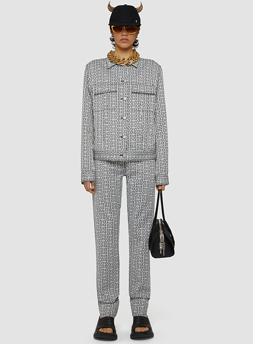 Givenchy Capsule Collection: Teaser by Matthew M. Williams Givenchy Capsule Collection: Teaser by Matthew M. Williams Vanity Teen 虚荣青年 Lifestyle & new faces magazine