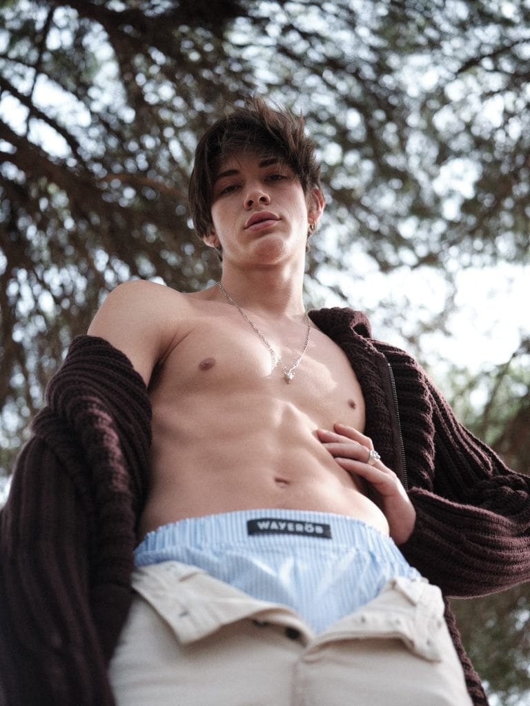 Tom Cattoen by Lorenzo Profilio Tom Cattoen by Lorenzo Profilio Vanity Teen 虚荣青年 Lifestyle & new faces magazine