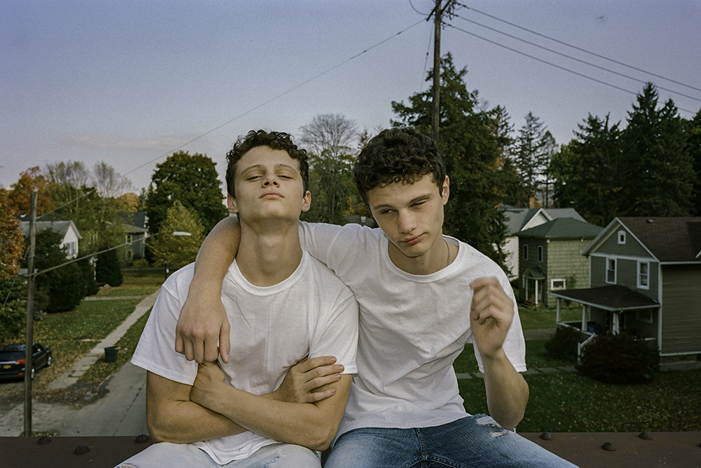 Magnani Twins by Ori Harpaz Magnani Twins by Ori Harpaz Vanity Teen 虚荣青年