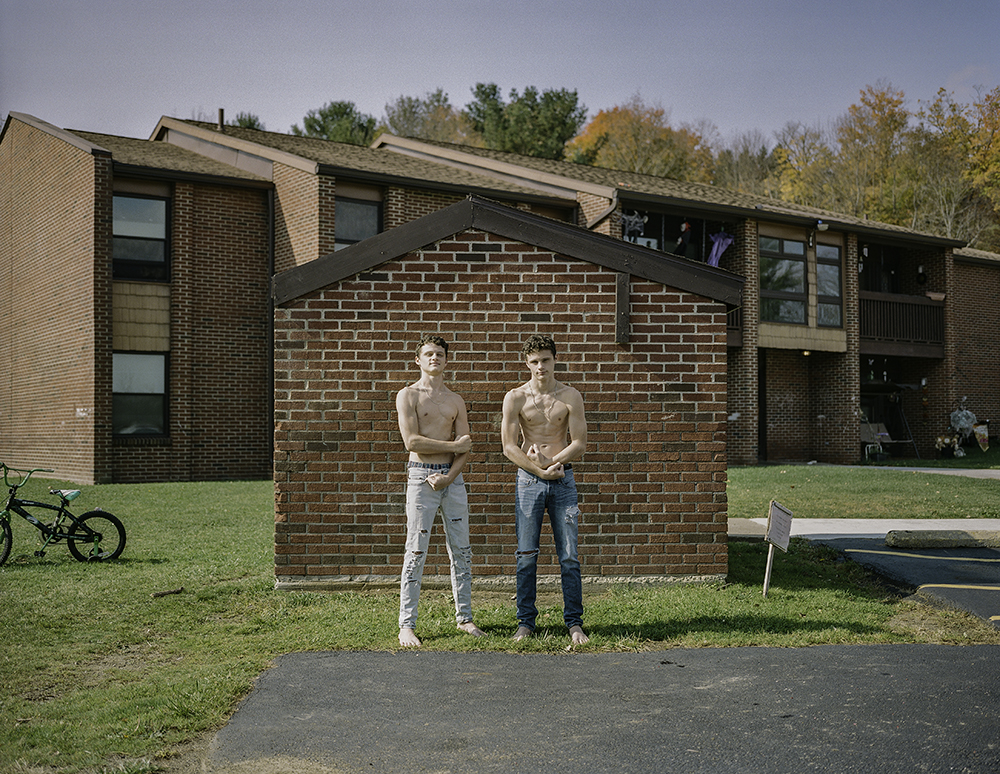 Magnani Twins by Ori Harpaz Magnani Twins by Ori Harpaz Vanity Teen 虚荣青年