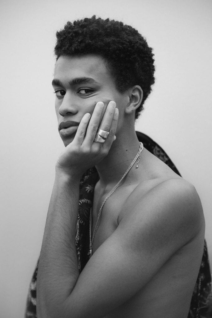 Chandler Angol by Scott Irving Vanity Teen 虚荣青年 Chandler Angol by Scott Irving Chandler Angol by Scott Irving Vanity Teen 虚荣青年