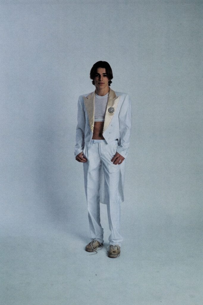 Eli Russell Linnetz (ERL) Fall 2021 Eli Russell Linnetz (ERL) Fall 2021 Vanity Teen 虚荣青年