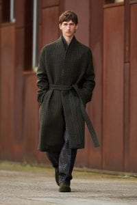 Ermenegildo Zegna Fall 2021: The(Re) Set | (Re)tailoring the modern man Ermenegildo Zegna Fall 2021: The(Re) Set | (Re)tailoring the modern man Vanity Teen 虚荣青年 Lifestyle & new faces magazine