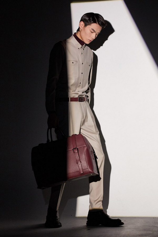 KB Hong Fall 2021: New Dawn KB Hong Fall 2021: New Dawn Vanity Teen 虚荣青年 Lifestyle & new faces magazine