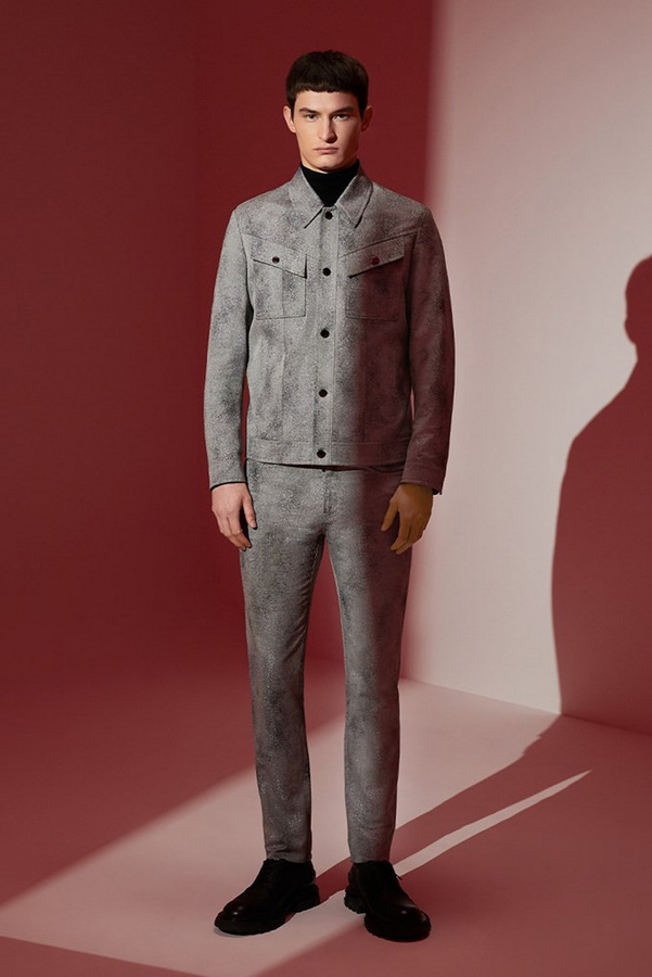 KB Hong Fall 2021: New Dawn KB Hong Fall 2021: New Dawn Vanity Teen 虚荣青年 Lifestyle & new faces magazine