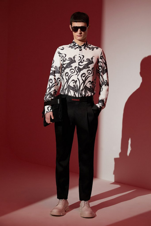 KB Hong Fall 2021: New Dawn KB Hong Fall 2021: New Dawn Vanity Teen 虚荣青年 Lifestyle & new faces magazine