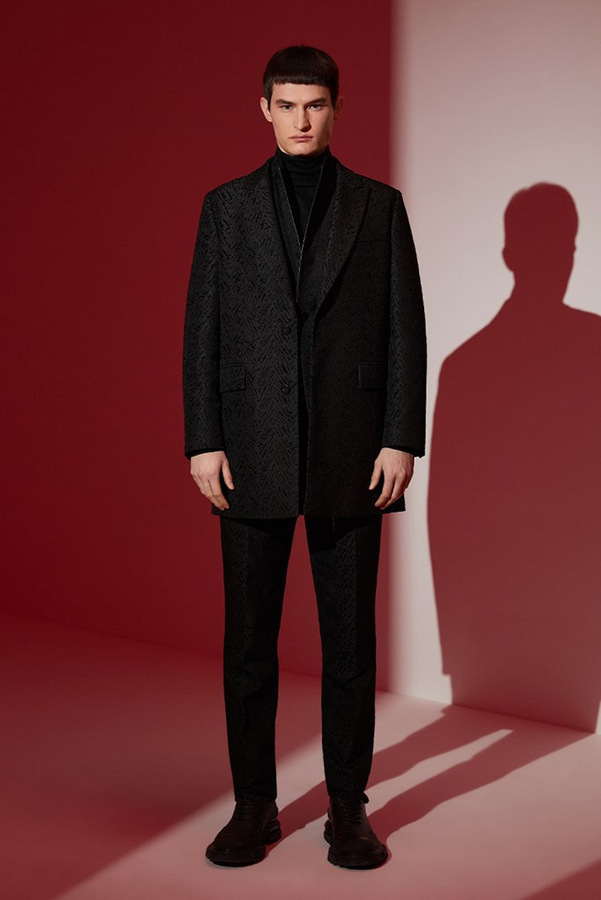 KB Hong Fall 2021: New Dawn KB Hong Fall 2021: New Dawn Vanity Teen 虚荣青年 Lifestyle & new faces magazine