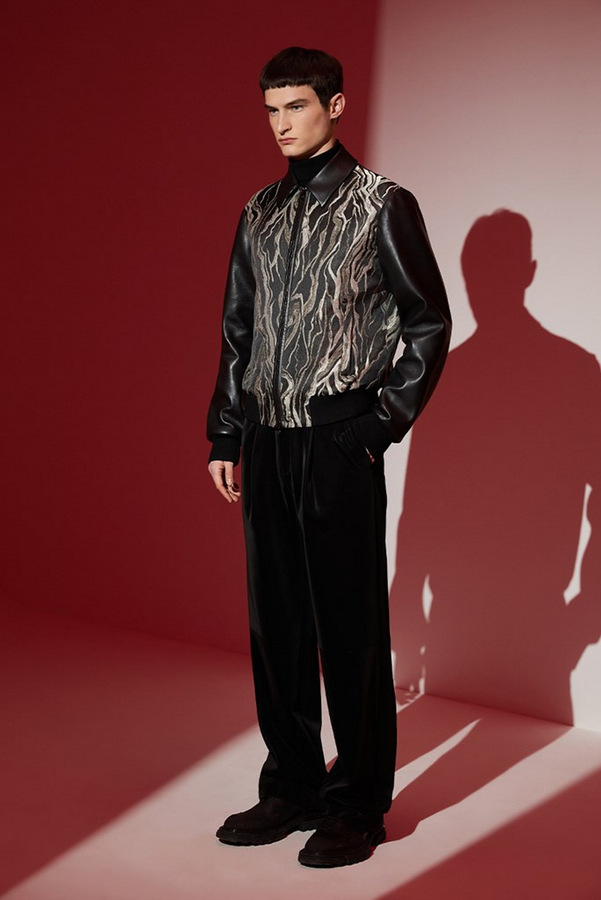 KB Hong Fall 2021: New Dawn KB Hong Fall 2021: New Dawn Vanity Teen 虚荣青年 Lifestyle & new faces magazine