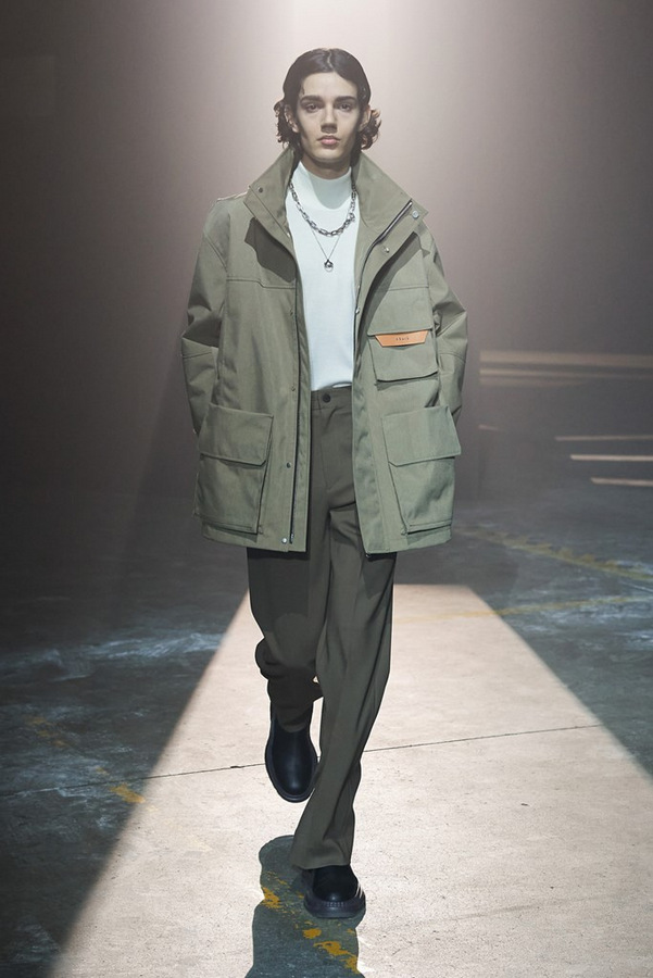 Solid Homme Fall 2021: New Olds Solid Homme Fall 2021: New Olds Vanity Teen 虚荣青年 Lifestyle & new faces magazine