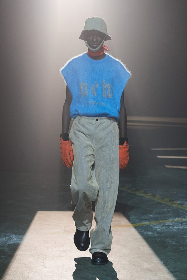 Solid Homme Fall 2021: New Olds Solid Homme Fall 2021: New Olds Vanity Teen 虚荣青年 Lifestyle & new faces magazine