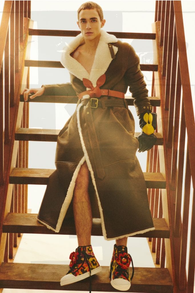 Loewe Fall/Winter 2021 Collection Loewe Fall/Winter 2021 Collection Vanity Teen 虚荣青年 Lifestyle & new faces magazine