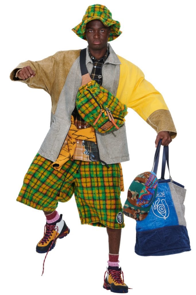 Loewe Fall/Winter 2021 Collection Loewe Fall/Winter 2021 Collection Vanity Teen 虚荣青年 Lifestyle & new faces magazine