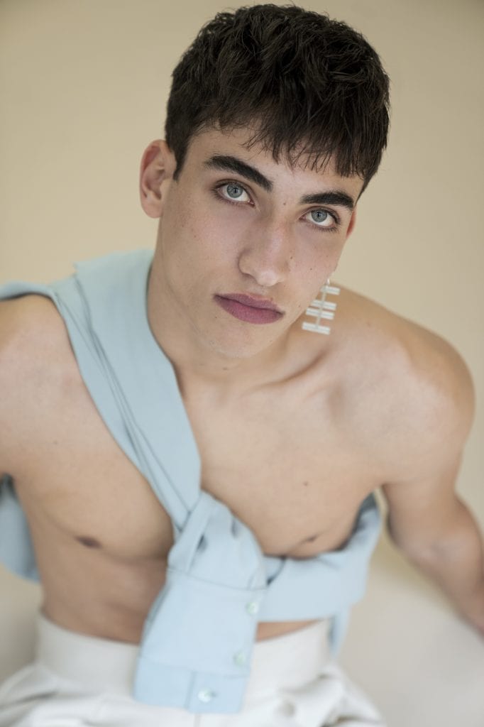 Ho-Hum by Vinyet Feliubadaló Ho-Hum by Vinyet Feliubadaló Vanity Teen 虚荣青年 Lifestyle & new faces magazine