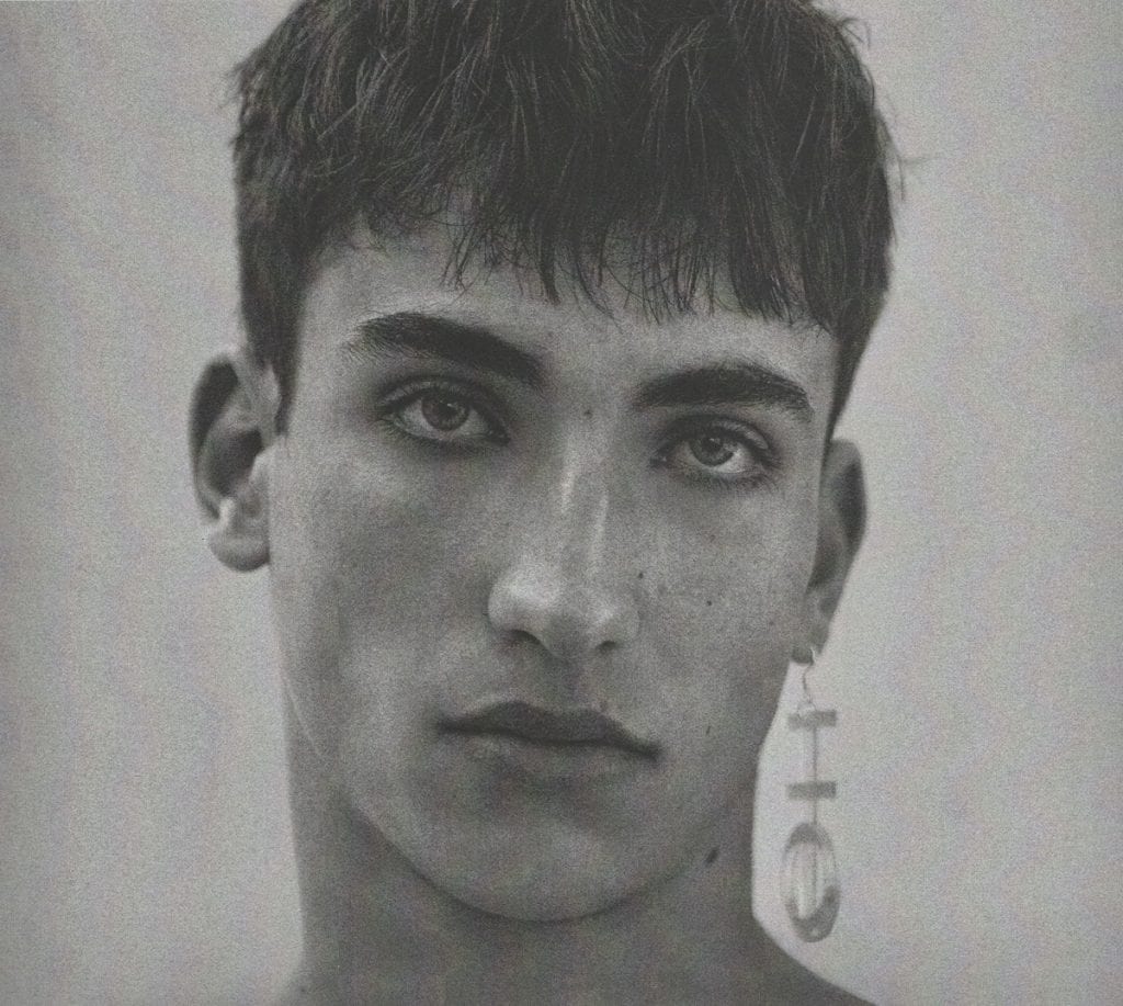 Ho-Hum by Vinyet Feliubadaló Ho-Hum by Vinyet Feliubadaló Vanity Teen 虚荣青年 Lifestyle & new faces magazine