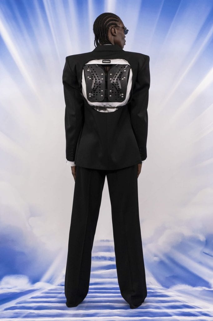 Vetements Fall/Winter 2021 Collection Vetements Fall/Winter 2021 Collection Vanity Teen 虚荣青年 Lifestyle & new faces magazine