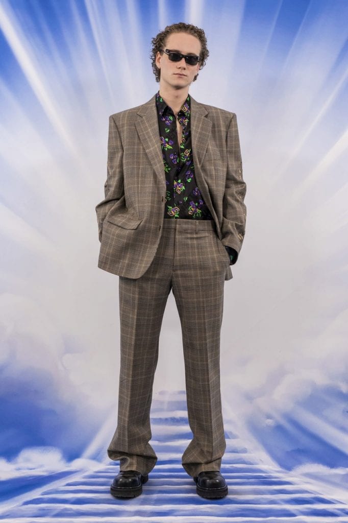 Vetements Fall/Winter 2021 Collection Vetements Fall/Winter 2021 Collection Vanity Teen 虚荣青年 Lifestyle & new faces magazine