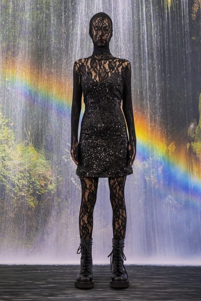 Vetements Fall/Winter 2021 Collection Vetements Fall/Winter 2021 Collection Vanity Teen 虚荣青年 Lifestyle & new faces magazine