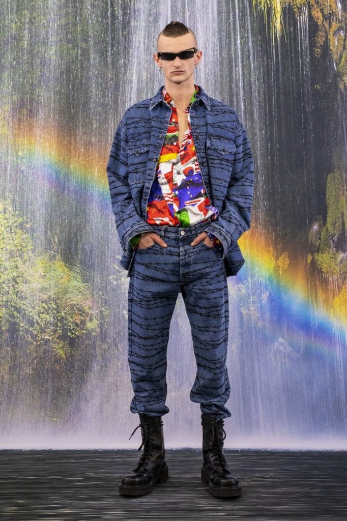 Vetements Fall/Winter 2021 Collection Vetements Fall/Winter 2021 Collection Vanity Teen 虚荣青年 Lifestyle & new faces magazine