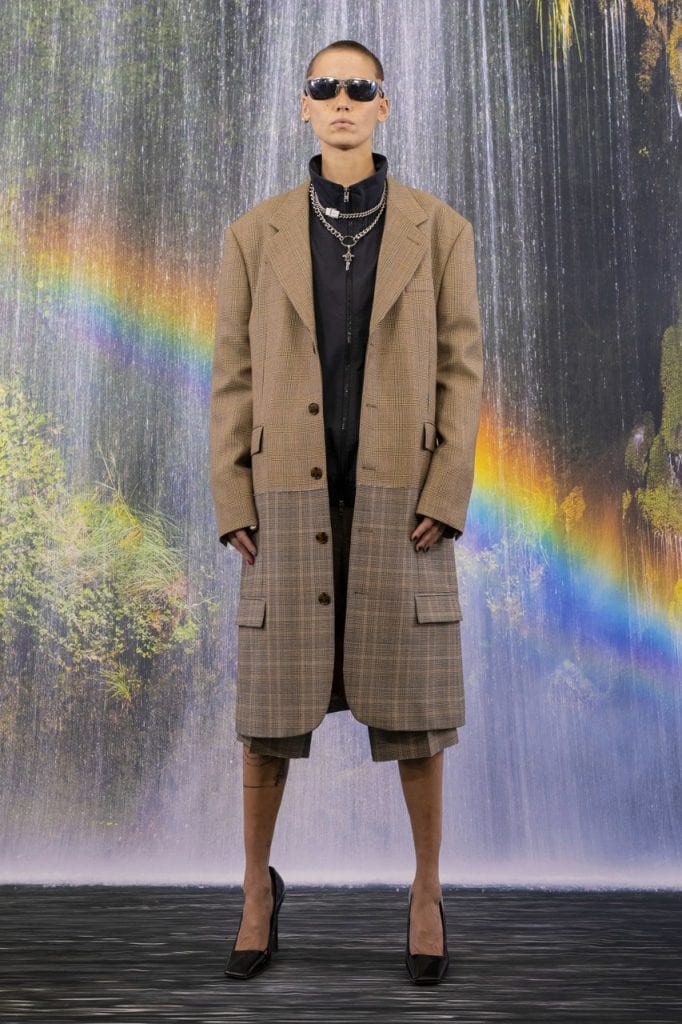 Vetements Fall/Winter 2021 Collection Vetements Fall/Winter 2021 Collection Vanity Teen 虚荣青年 Lifestyle & new faces magazine