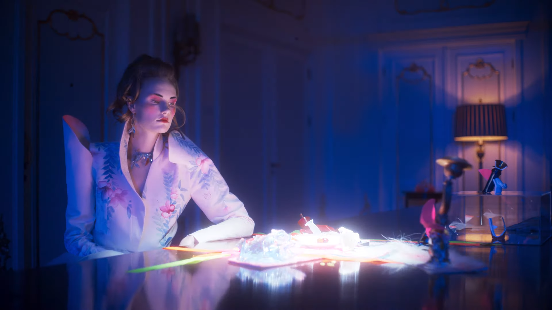 Ronald van der Kemp ‘Behind closed doors’ Ronald van der Kemp ‘Behind closed doors’ Vanity Teen 虚荣青年 Lifestyle & new faces magazine