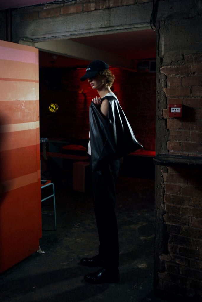 Tenebroso by Naomi Ngoo Tenebroso by Naomi Ngoo Vanity Teen 虚荣青年