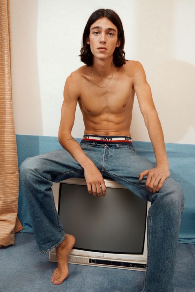 LEVI'S underwear campaign LEVI'S underwear campaign Vanity Teen 虚荣青年 Lifestyle & new faces magazine