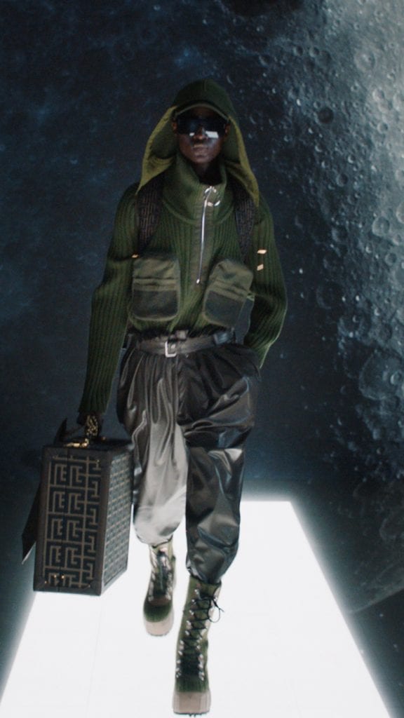 Balmain FW21 Women's & Men's Show Balmain FW21 Women's & Men's Show Vanity Teen 虚荣青年 Lifestyle & new faces magazine