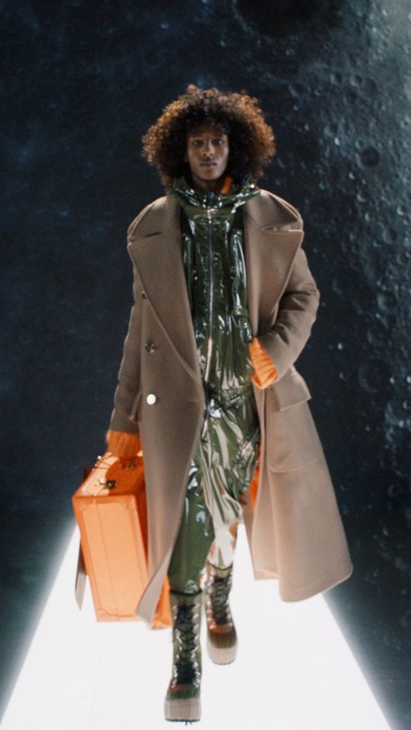 Balmain FW21 Women's & Men's Show Balmain FW21 Women's & Men's Show Vanity Teen 虚荣青年 Lifestyle & new faces magazine