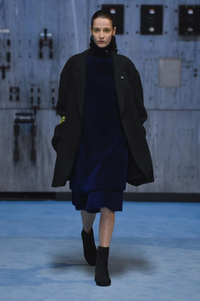 Raf Simons F/W 21 Collection Vanity Teen 虚荣青年 Lifestyle & new faces magazine Raf Simons F/W 21 Collection Raf Simons F/W 21 Collection Vanity Teen 虚荣青年 Lifestyle & new faces magazine