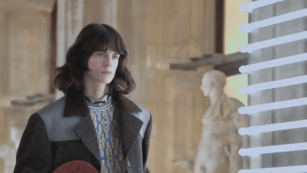 Watch LOUIS VUITTON'S FW 21 SHOW Watch LOUIS VUITTON'S FW 21 SHOW Vanity Teen 虚荣青年 Lifestyle & new faces magazine