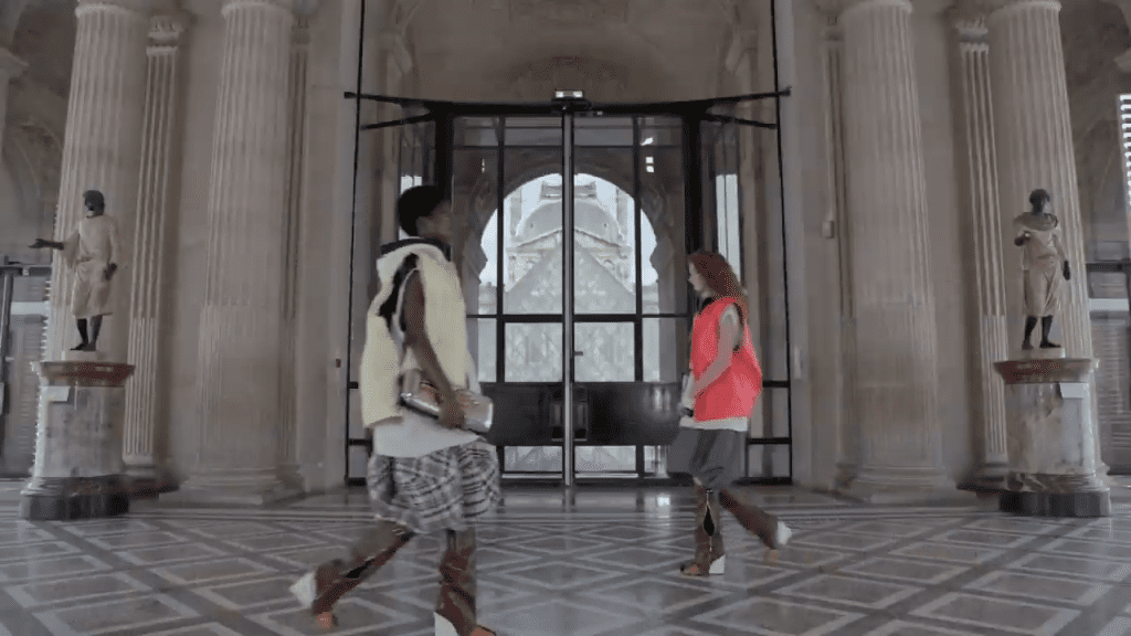 Watch LOUIS VUITTON'S FW 21 SHOW Watch LOUIS VUITTON'S FW 21 SHOW Vanity Teen 虚荣青年 Lifestyle & new faces magazine