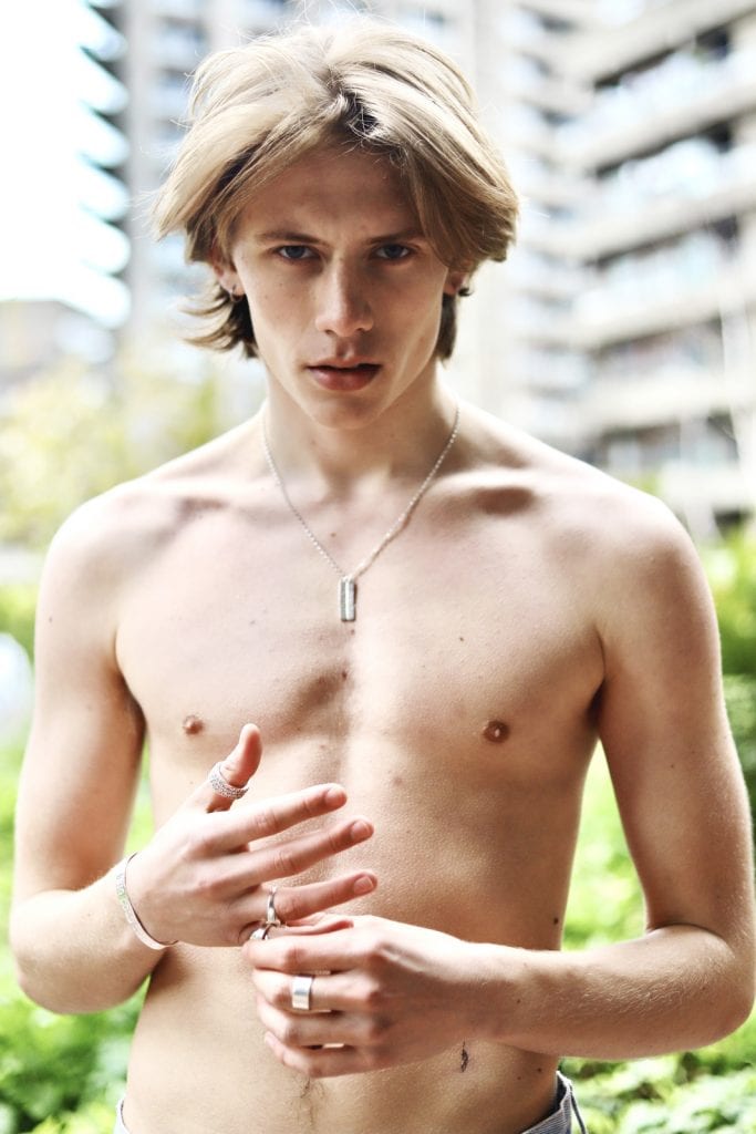 George Adamson by Kathryn Younger George Adamson by Kathryn Younger Vanity Teen 虚荣青年 Lifestyle & new faces magazine