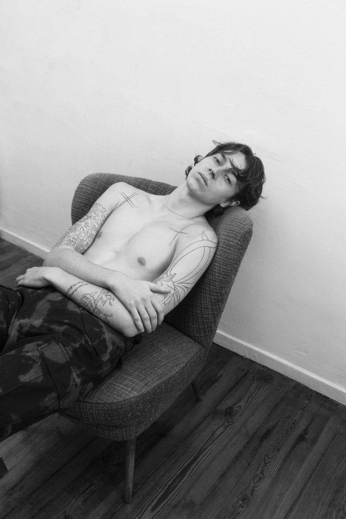 VT SS21 Distant Solitude by Florian Wellnhofer VT SS21 Distant Solitude by Florian Wellnhofer Vanity Teen 虚荣青年 Lifestyle & new faces magazine