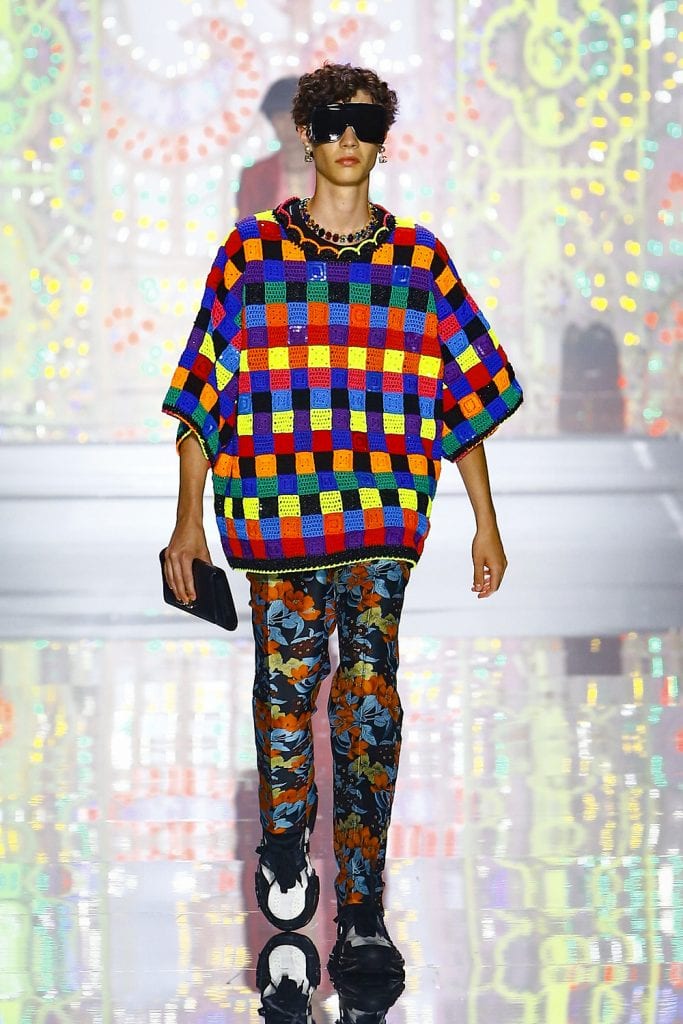 Milan Fashion Week Day 2: Canali, Dolce & Gabbana, Children of the Discordance Vanity Teen 虚荣青年 Lifestyle & new faces magazine Milan Fashion Week Day 2: Canali, Dolce & Gabbana, Children of the Discordance Milan Fashion Week Day 2: Canali, Dolce & Gabbana, Children of the Discordance Vanity Teen 虚荣青年 Lifestyle & new faces magazine